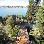 Tudic Brodarica (Sibenik-Knin)