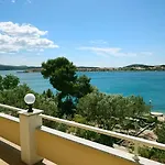 Tudic * Brodarica (Sibenik-Knin)